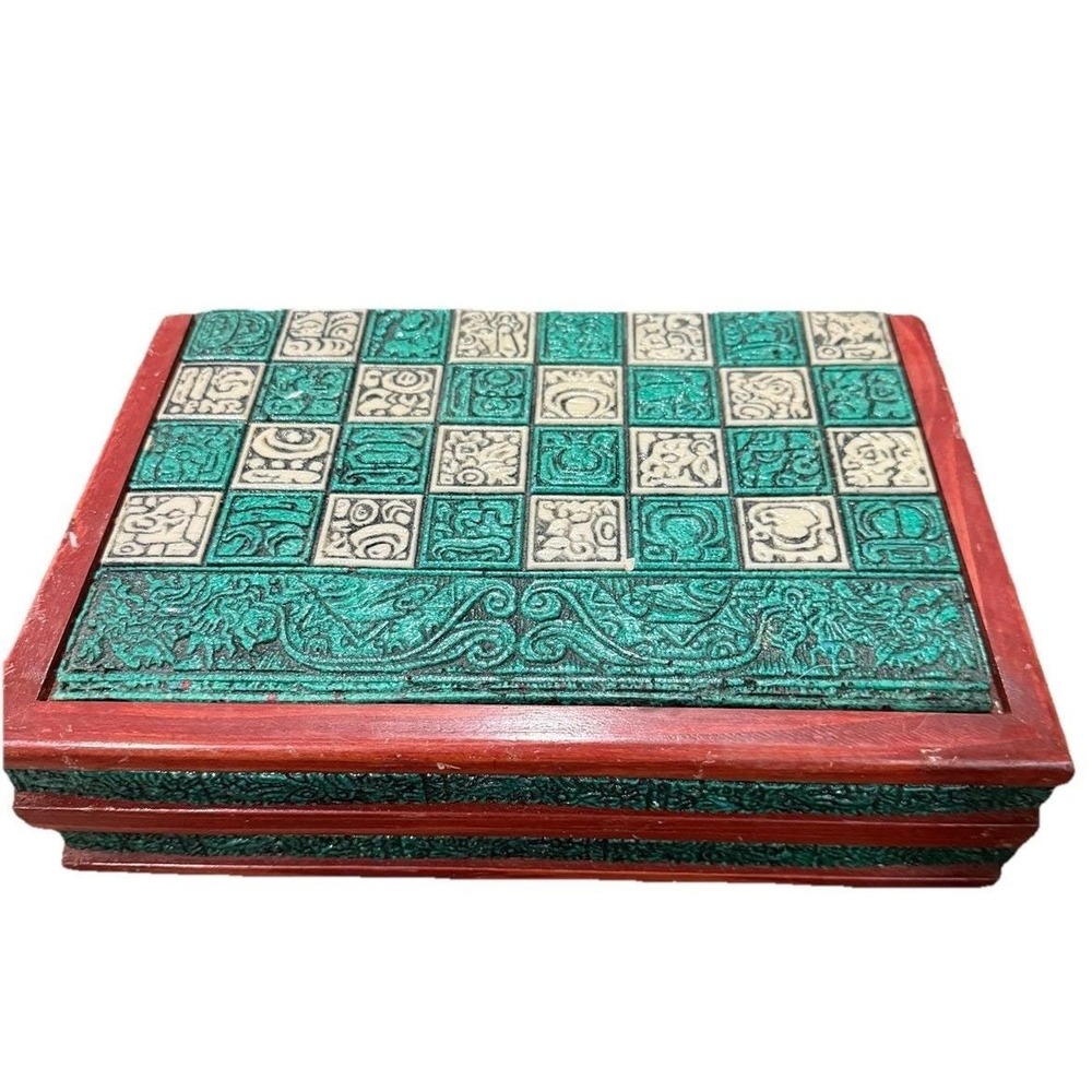 VTG‎ Unique Mayan Aztec Conquistador Chess Set Malachite Stone Wood Collector